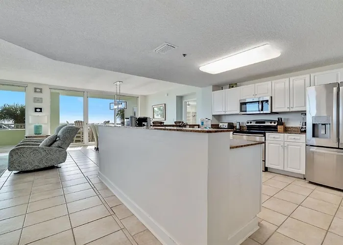 Beachclub A-201-2nd Floor Beachfront-4 Bed-4bath-luxe Condo-resort-sleeps 10 Apartment *