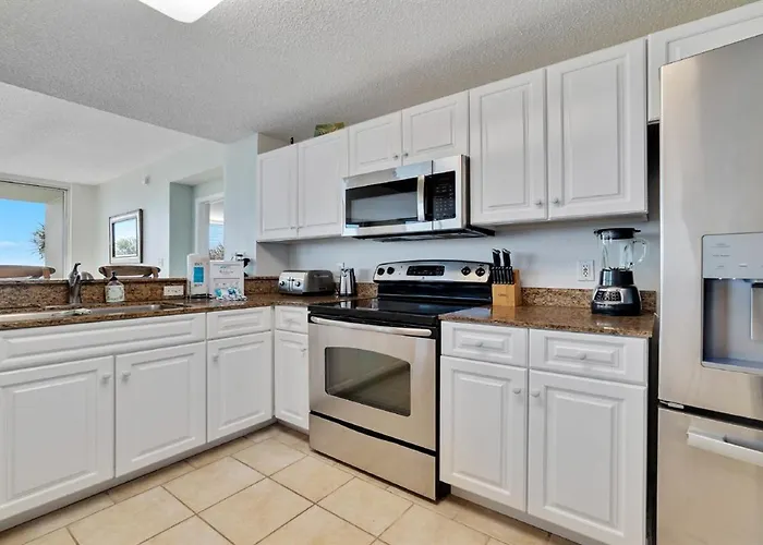 Beachclub A-201-2nd Floor Beachfront-4 Bed-4bath-luxe Condo-resort-sleeps 10 Apartment *