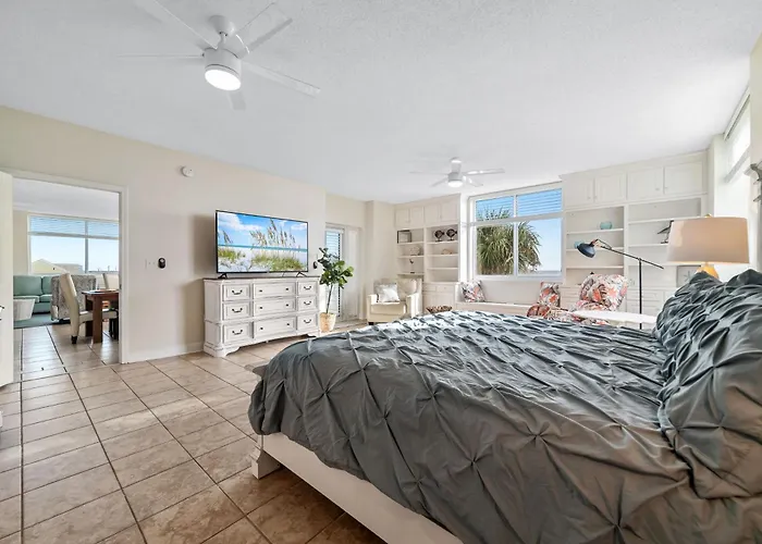Beachclub A-201-2nd Floor Beachfront-4 Bed-4bath-luxe Condo-resort-sleeps 10 Gulf Shores