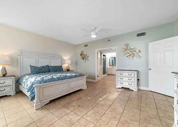 Apartment Beachclub A-201-2nd Floor Beachfront-4 Bed-4bath-luxe Condo-resort-sleeps 10 *