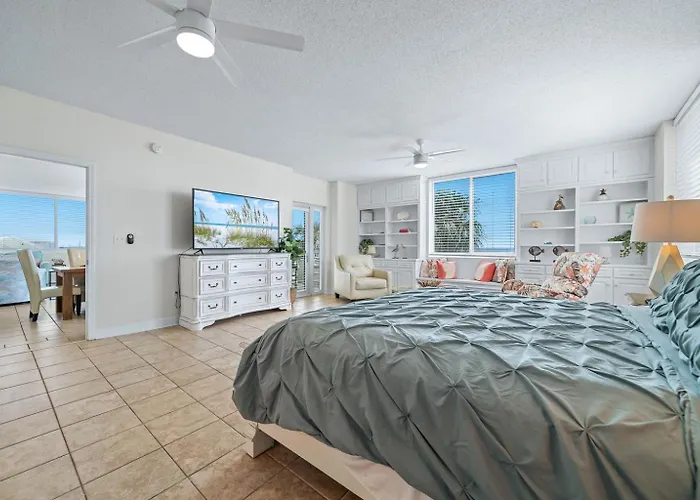 Apartment Beachclub A-201-2nd Floor Beachfront-4 Bed-4bath-luxe Condo-resort-sleeps 10 *