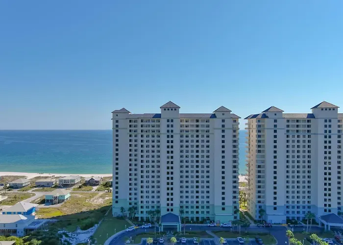 Beachclub A-201-2nd Floor Beachfront-4 Bed-4bath-luxe Condo-resort-sleeps 10 Apartment